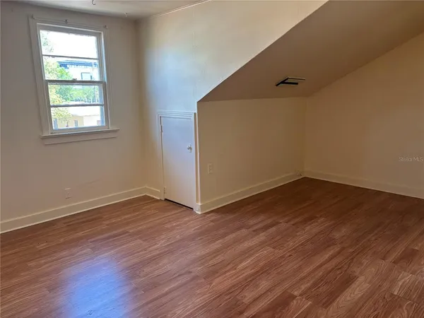 $1,200 | 507 Cleveland Avenue Southwest, Unit 2, Largo, FL 33770