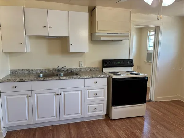 $1,200 | 507 Cleveland Avenue Southwest, Unit 2, Largo, FL 33770