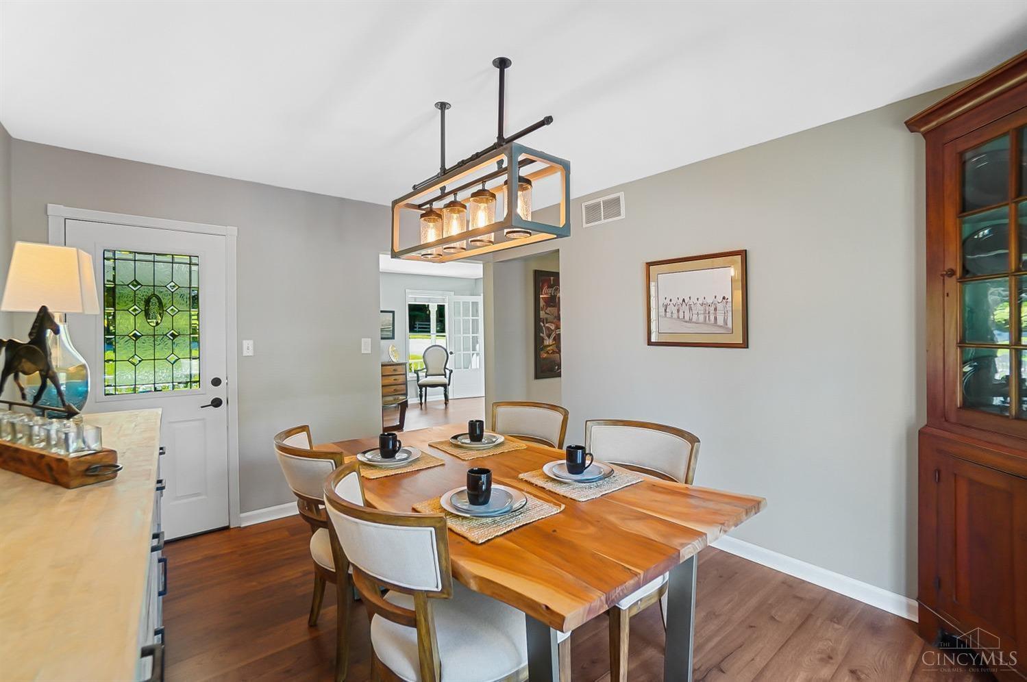 11679 Stone Mill Road Cincinnati, OH 45251 - Photo 22 of 50