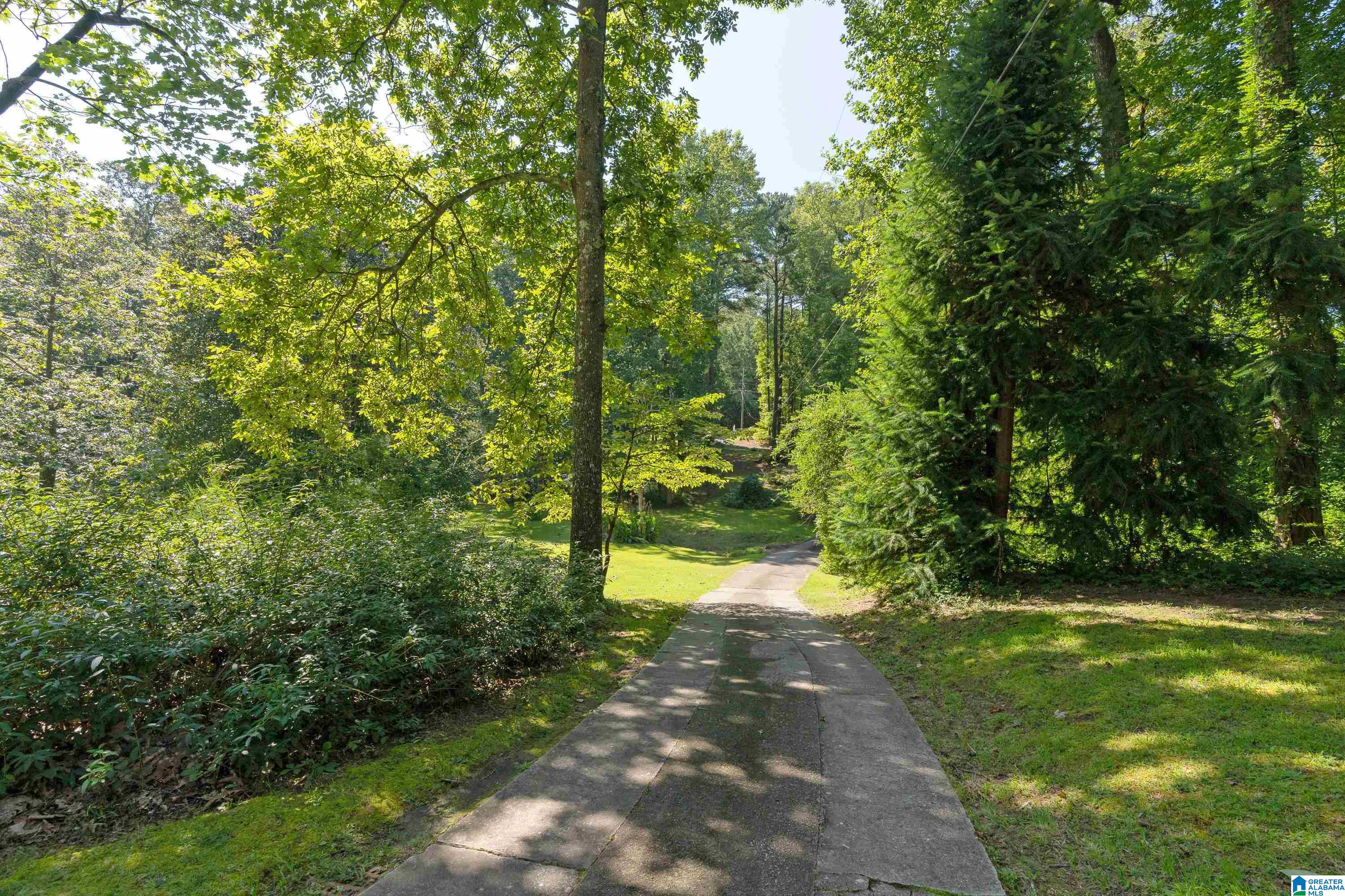 3392 Queenstown Road Trussville, AL 35173 - Photo 19 of 69