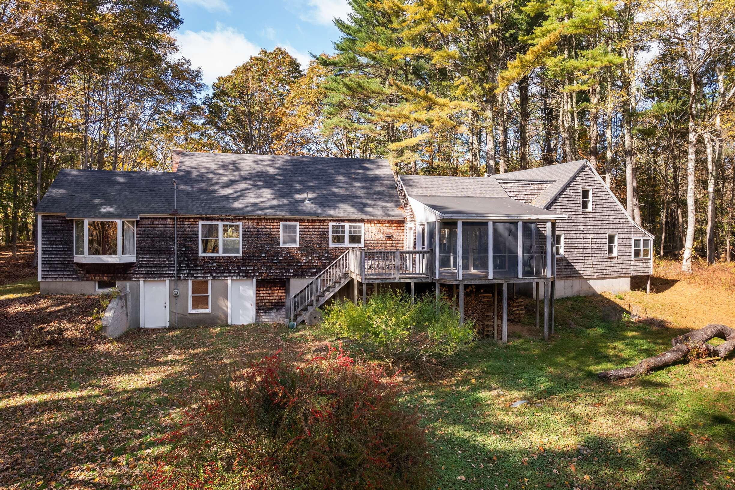 88 Bartlett Road York, ME 03909 - Photo 4 of 15 Back of House