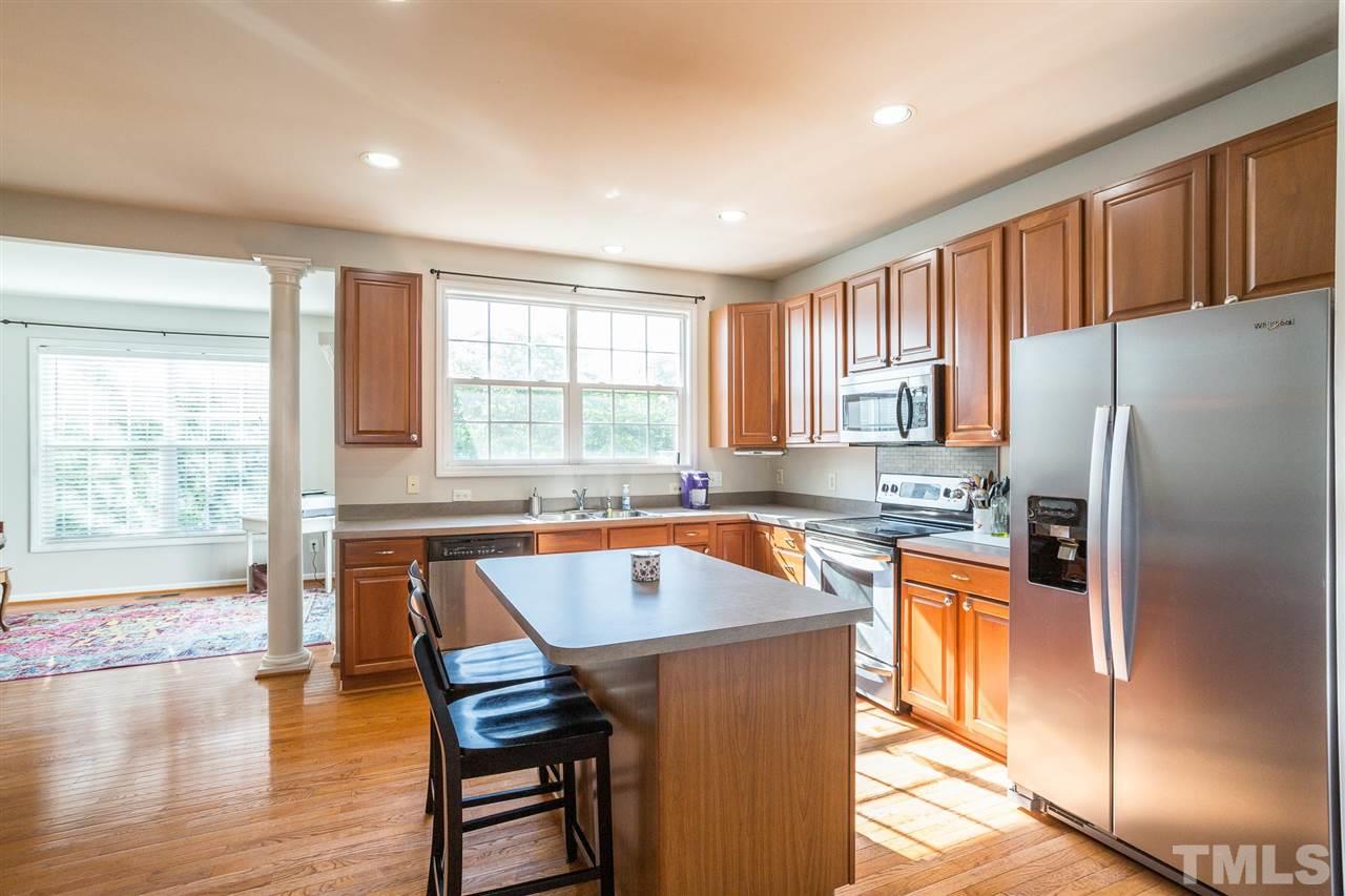 844 Swan Neck Lane Raleigh, NC 27615 - Photo 14 of 28 Gallery Image 14