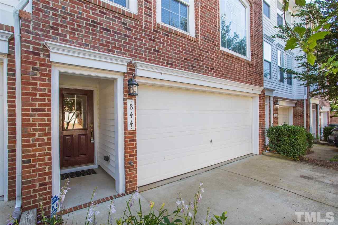 844 Swan Neck Lane Raleigh, NC 27615 - Photo 3 of 28 Gallery Image 3