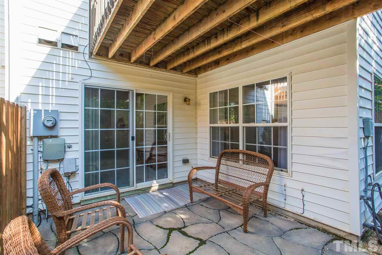 844 Swan Neck Lane Raleigh, NC 27615 - Photo 5 of 28 Gallery Image 5