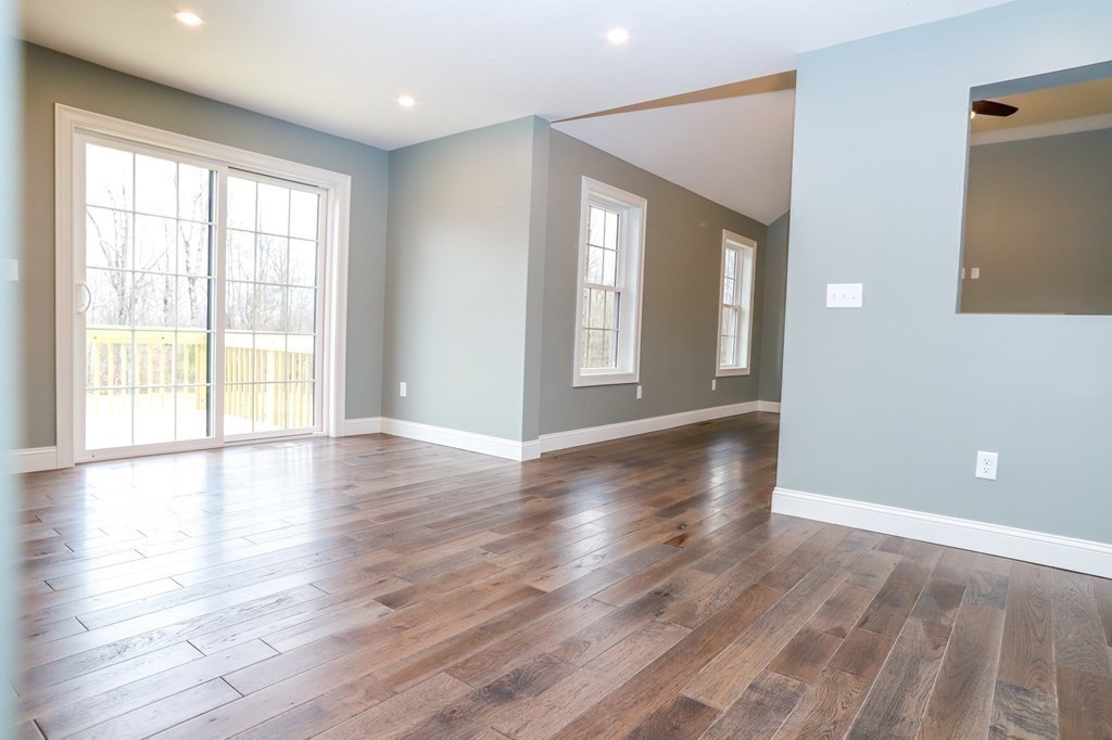 532 New Braintree Road Oakham, MA 01068 - Photo 14 of 40
