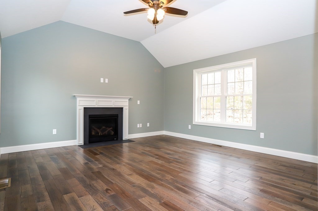 532 New Braintree Road Oakham, MA 01068 - Photo 17 of 40