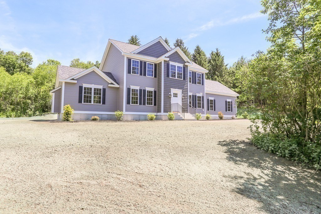 532 New Braintree Road Oakham, MA 01068 - Photo 3 of 40