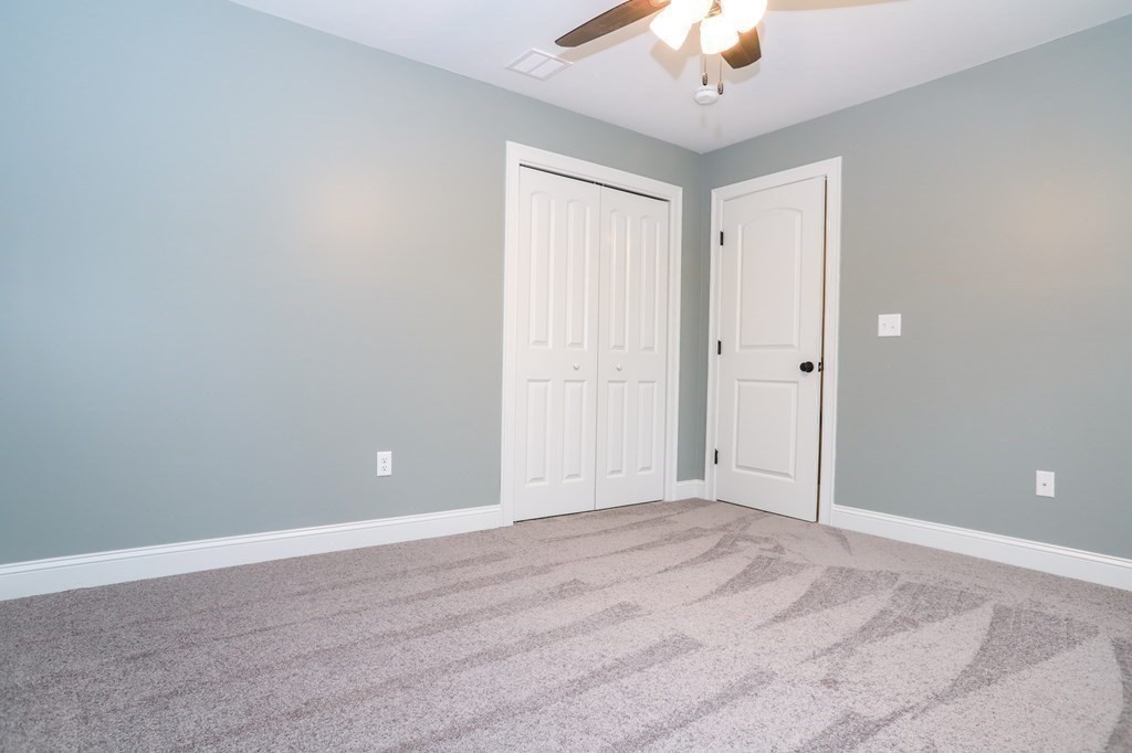532 New Braintree Road Oakham, MA 01068 - Photo 33 of 40