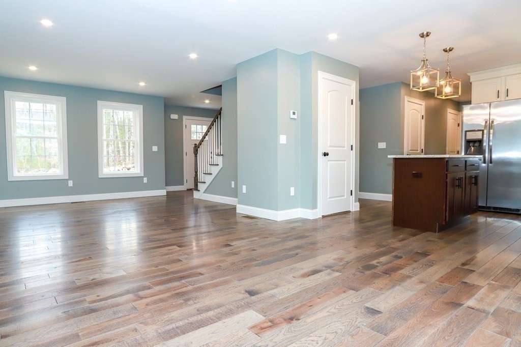 532 New Braintree Road Oakham, MA 01068 - Photo 4 of 40