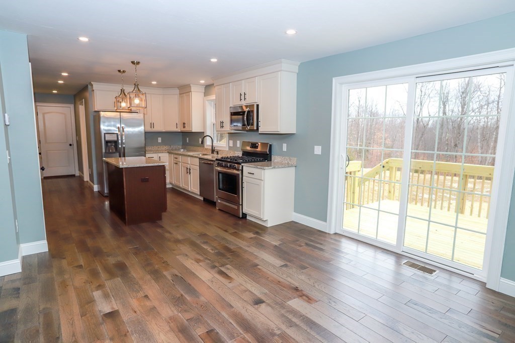 532 New Braintree Road Oakham, MA 01068 - Photo 5 of 40