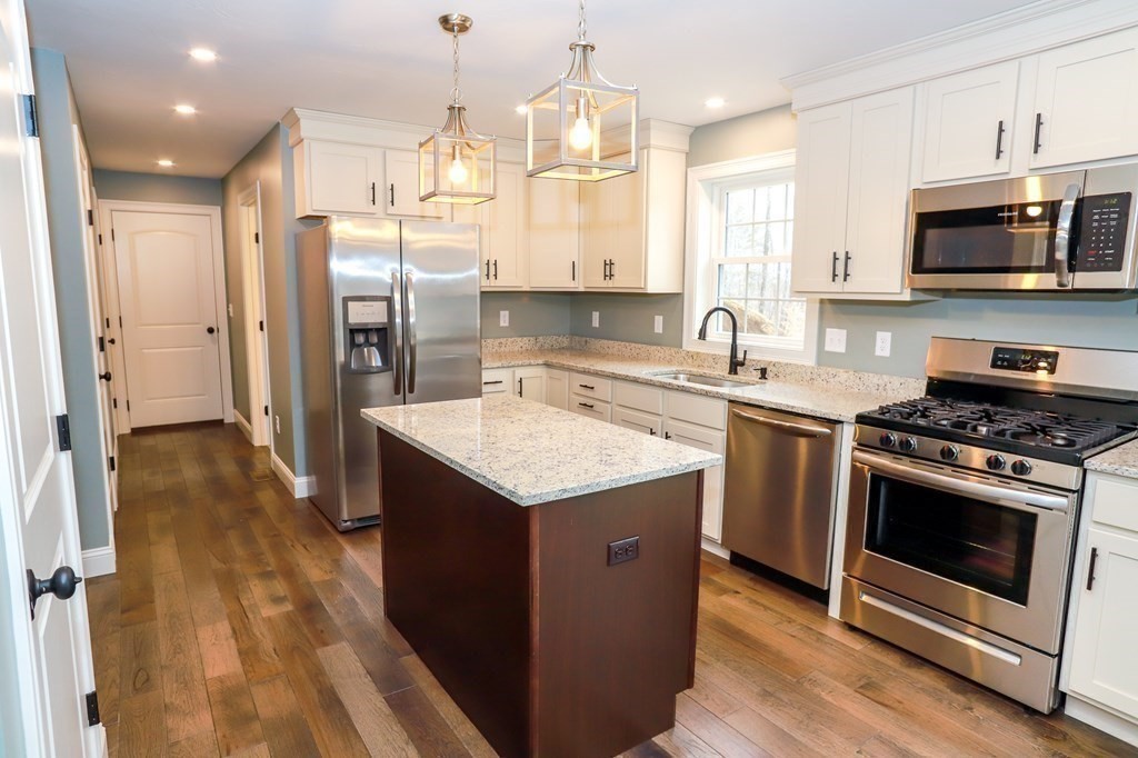 532 New Braintree Road Oakham, MA 01068 - Photo 7 of 40