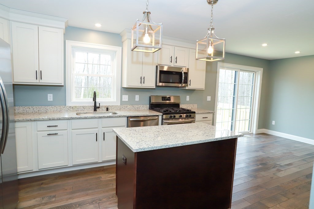 532 New Braintree Road Oakham, MA 01068 - Photo 9 of 40