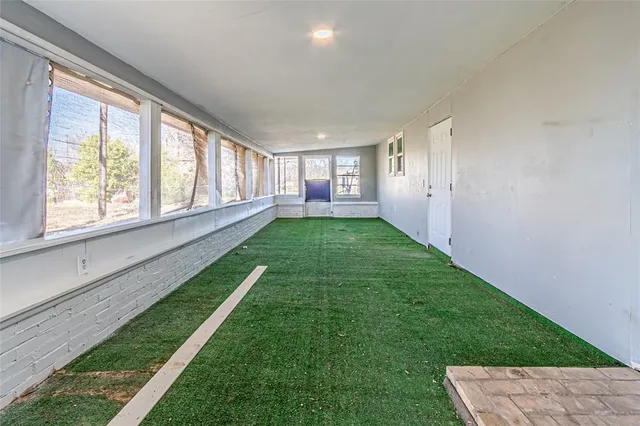 $2,600 | 605 Lloyd, Italy, TX 76651