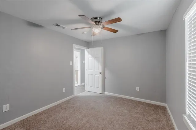 $2,600 | 605 Lloyd, Italy, TX 76651