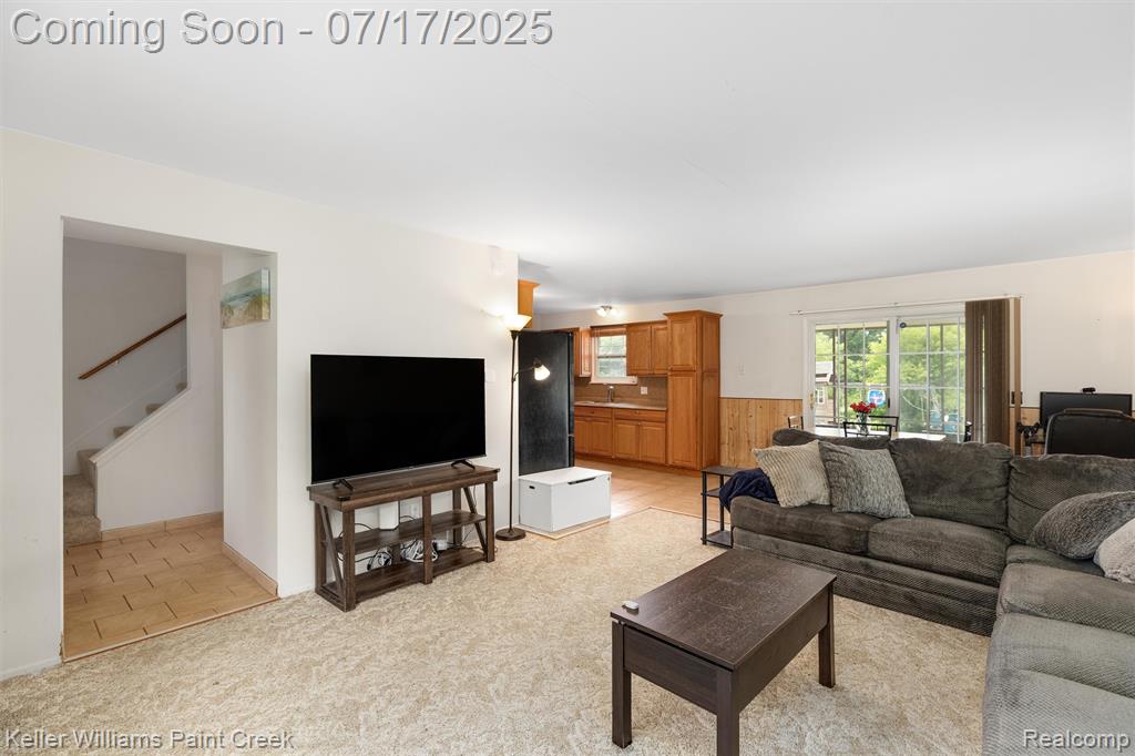 1046 Stonehenge Road Flint, MI 48532 - Photo 10 of 33