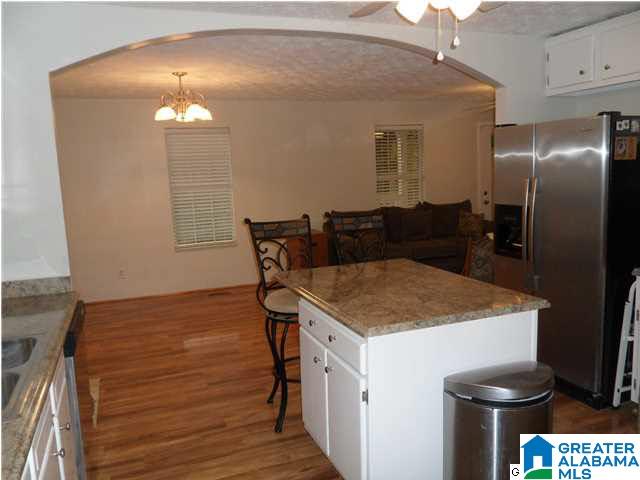 2084 Mayfield Road Warrior, AL 35180 - Photo 7 of 31