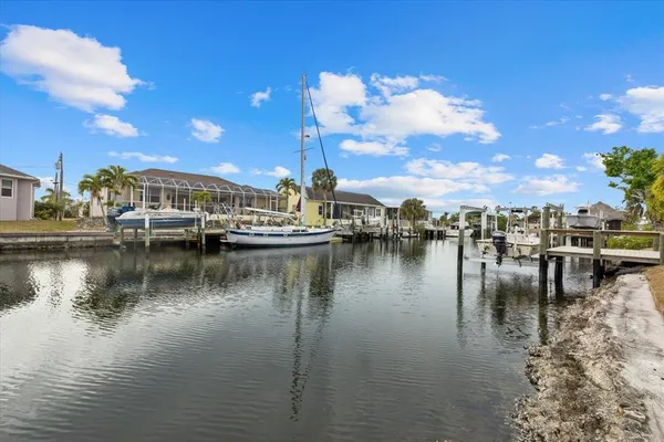 $774,900 | 731 El Dorado Drive, Punta Gorda, FL 33950