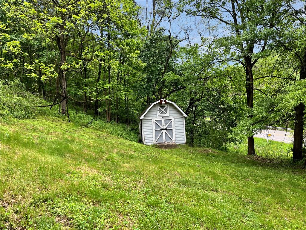 3169 Jacks Run Road White Oak, PA 15131 - Photo 2 of 4 Gallery Image 2