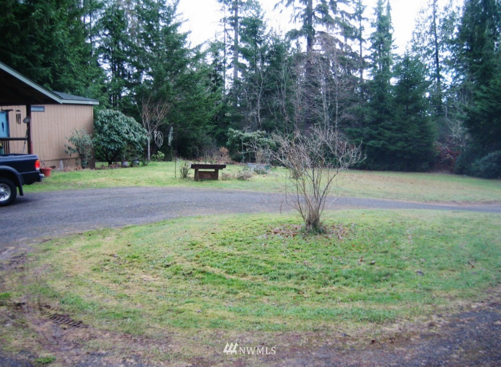 7690 Phillips Road Southeast Port Orchard, WA 98367 - Photo 2 of 25 Gallery Image 2