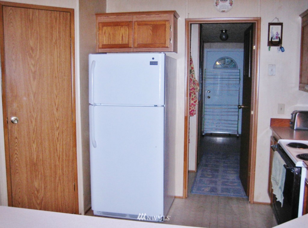 7690 Phillips Road Southeast Port Orchard, WA 98367 - Photo 6 of 25 Gallery Image 6