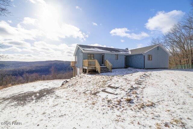 110 Mountain View Road Lackawaxen, PA 18435 - Photo 6 of 42 FRONT