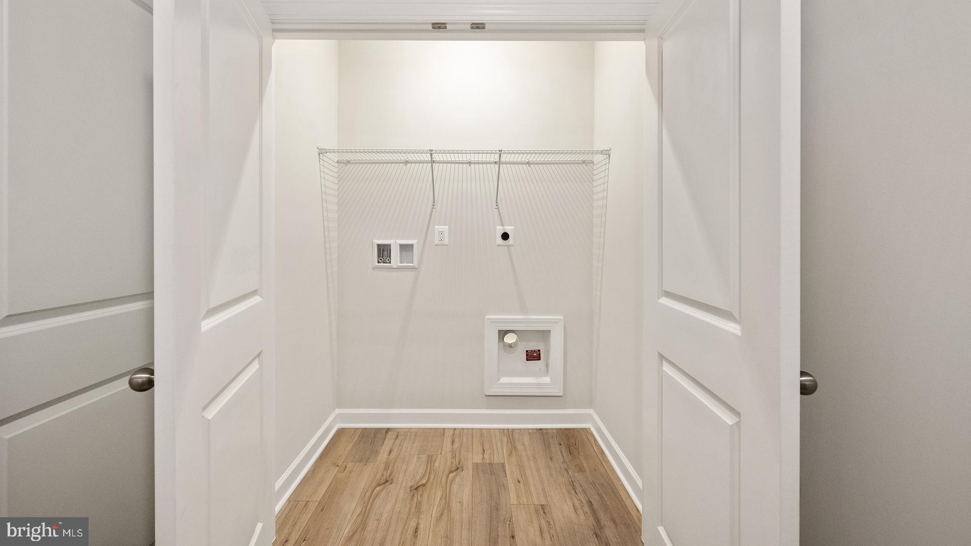14018 Northern Vw Road Culpeper, VA 22701 - Photo 19 of 27 a view of a hallway