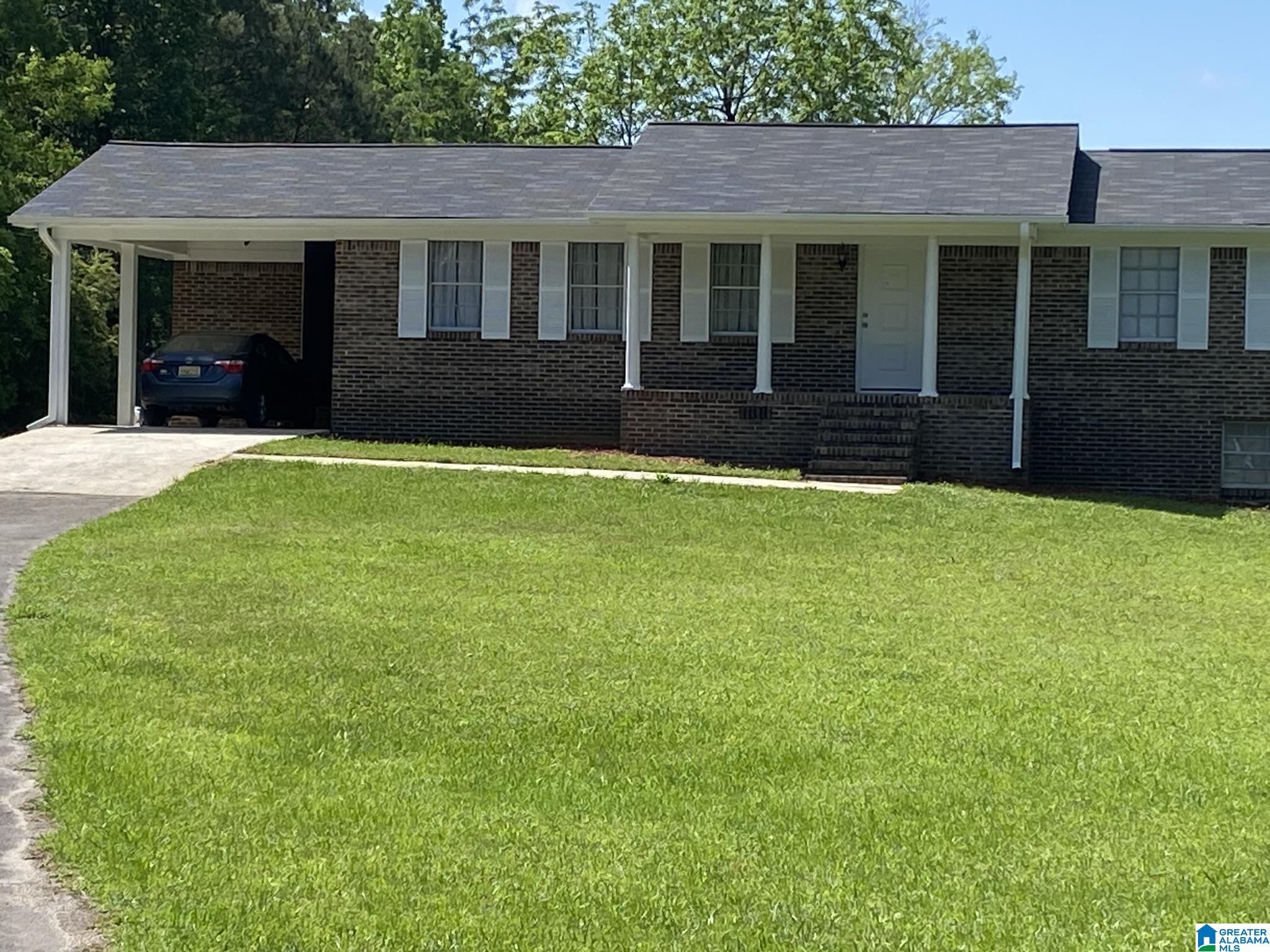 8978 Shoal Creek Road Ashville, AL 35953 - Photo 2 of 32