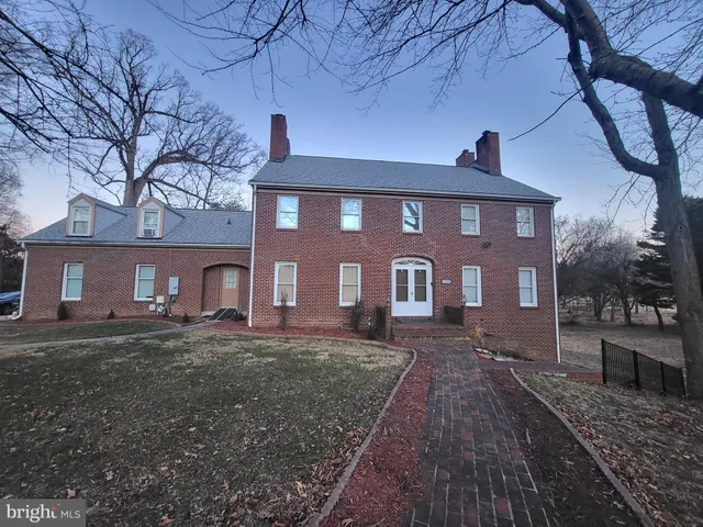 $1,600 | 12602 Monterey Circle, Fort Washington, MD 20744