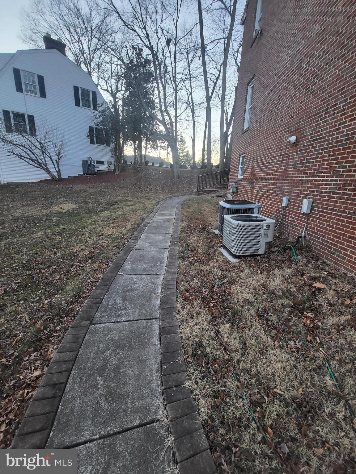 12602 Monterey Circle Fort Washington, MD 20744 - Photo 3 of 17