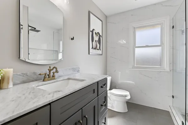 $3,600 | 113 South Wedgewood Drive, Barrington, IL 60010