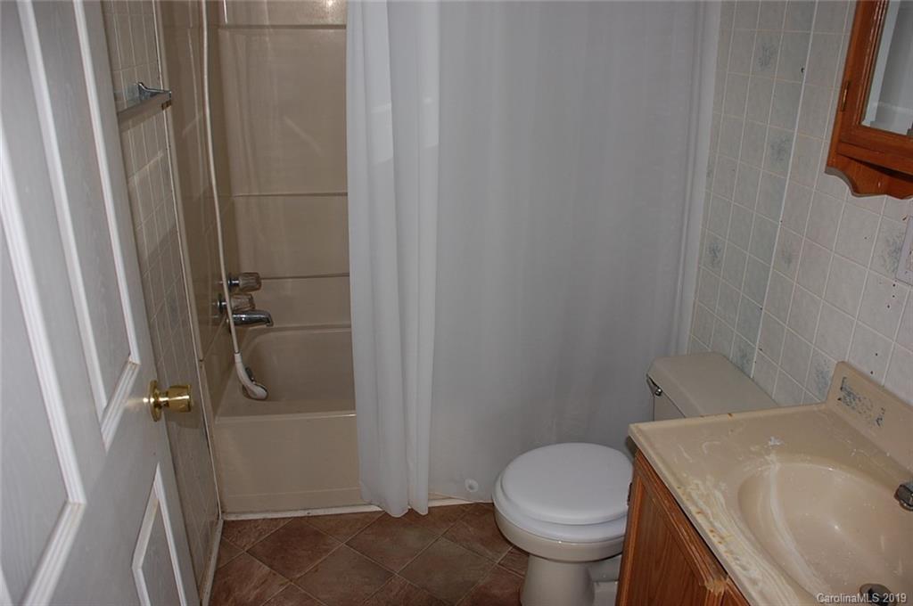 27154 Canton Road Albemarle, NC 28001 - Photo 6 of 18 Gallery Image 6