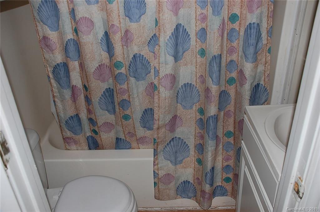 27154 Canton Road Albemarle, NC 28001 - Photo 8 of 18 Gallery Image 8
