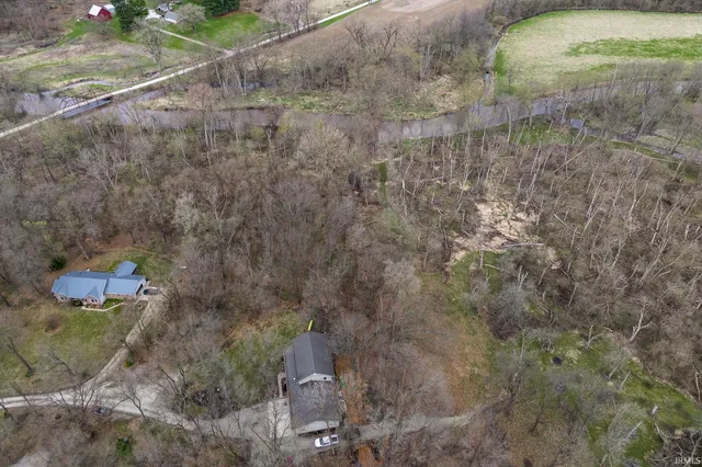 $70,000 | 216 North Oak Pine Village, Pine Village, IN 47975