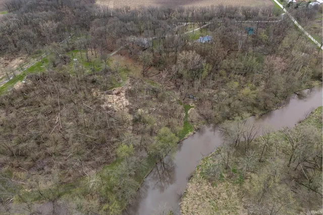 $70,000 | 216 North Oak Pine Village, Pine Village, IN 47975