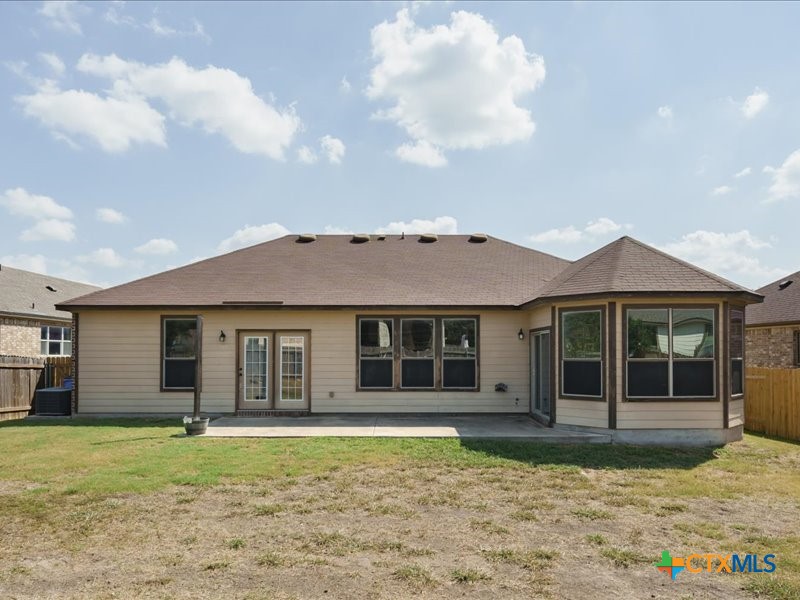18817 Star Gazer Way Pflugerville, TX 78660 - Photo 32 of 36 a house with trees in the background