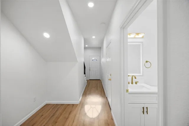 $500,000 | 6719 Roanoke Street, Houston, TX 77028