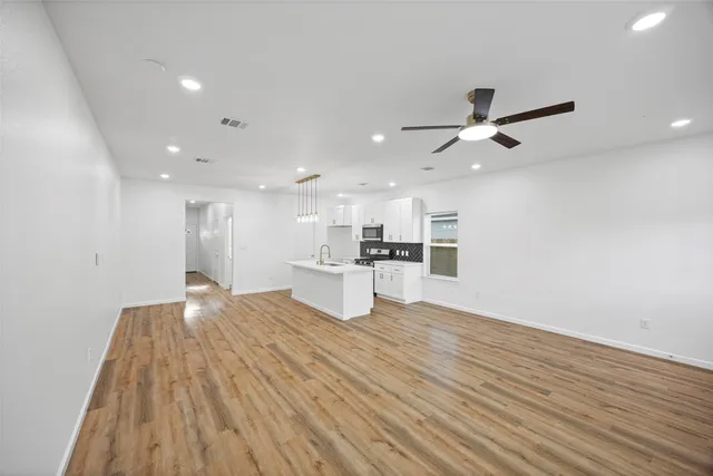 $500,000 | 6719 Roanoke Street, Houston, TX 77028