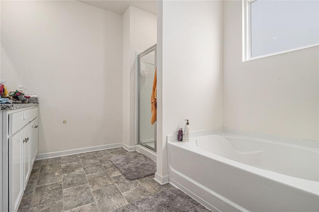 2304 Pelham Pass Dacula, GA 30019 - Photo 17 of 26