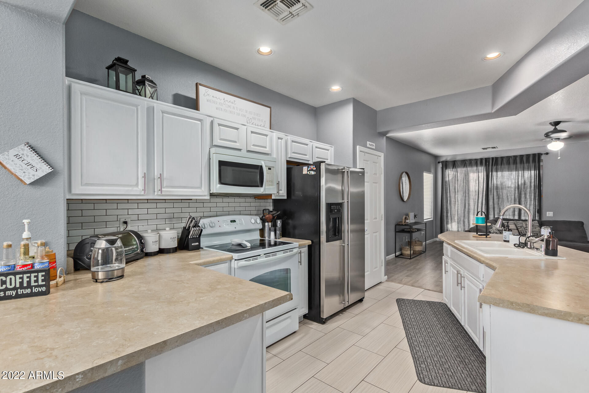 9258 West Berkeley Road Phoenix, AZ 85037 - Photo 13 of 37 0013-13 - Berkley