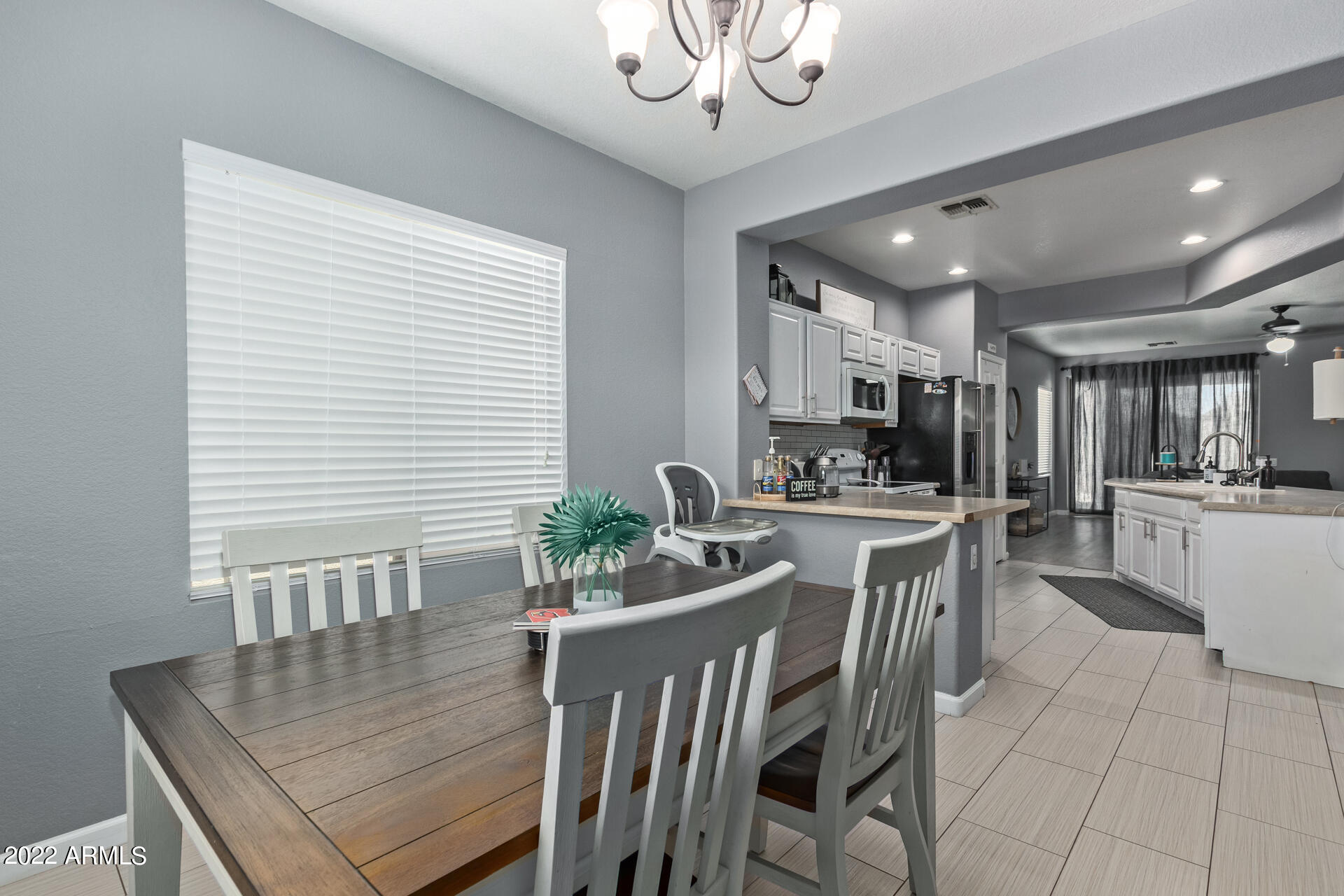 9258 West Berkeley Road Phoenix, AZ 85037 - Photo 10 of 37 0010-11 - Berkley