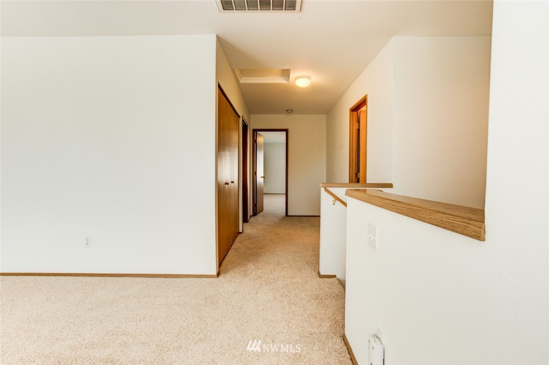 3923 154th Place Southeast Bothell, WA 98012 - Photo 11 of 23