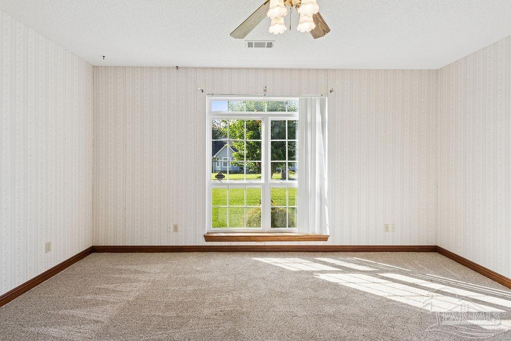 1513 Kings Road Cantonment, FL 32533 - Photo 11 of 33