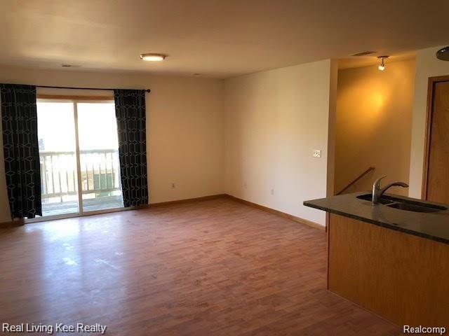 2234 Frazho Road Warren, MI 48091 - Photo 5 of 17