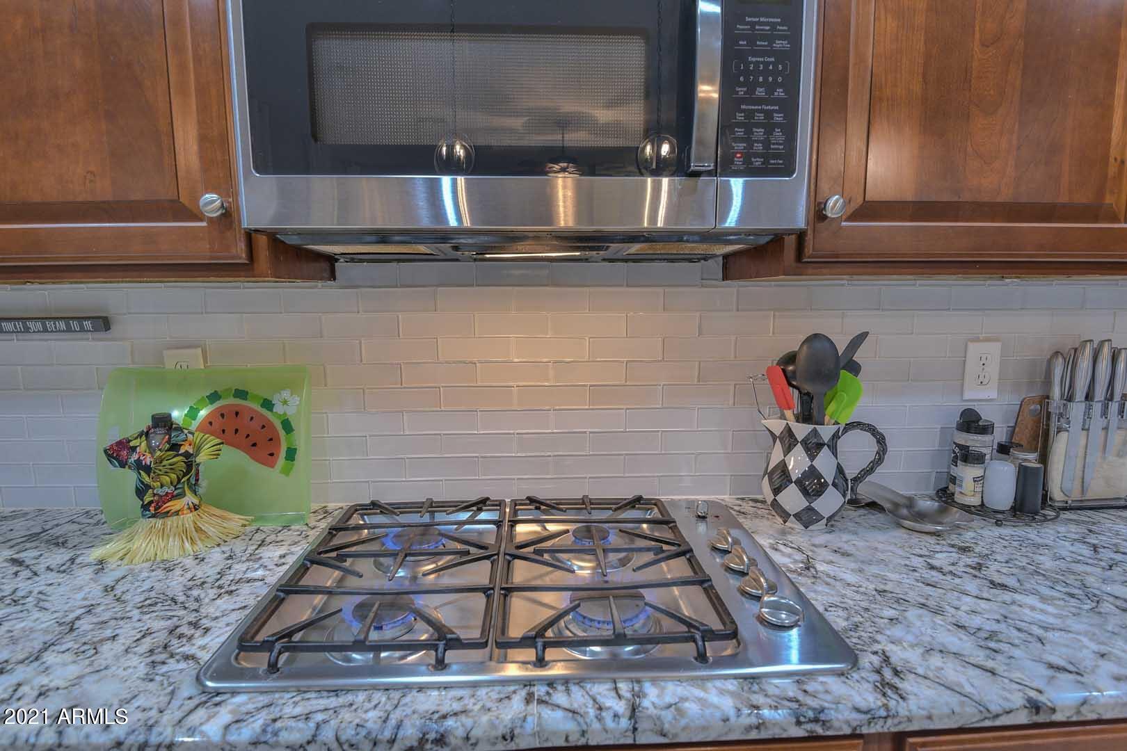 4640 West Rowel Road Phoenix, AZ 85083 - Photo 12 of 48 Night-Kitchen Stove