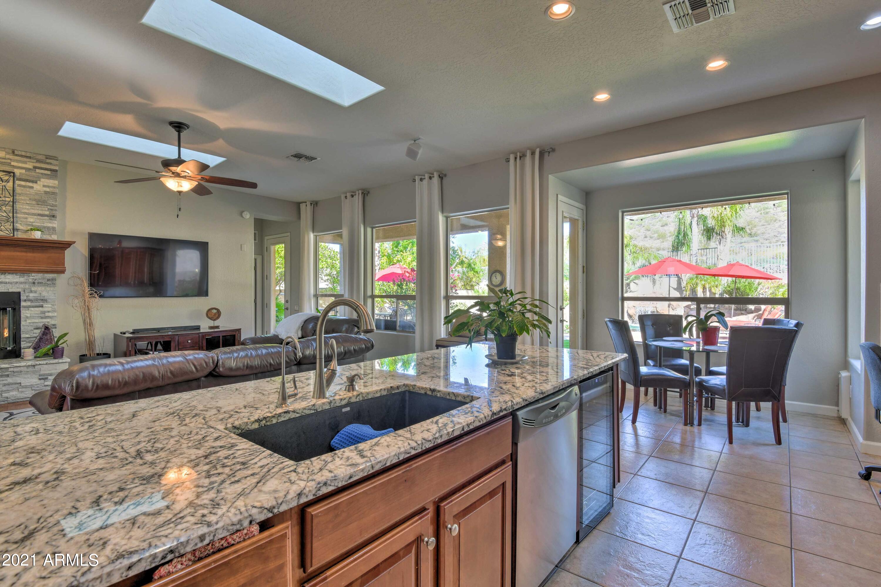 4640 West Rowel Road Phoenix, AZ 85083 - Photo 17 of 48 Kitchen