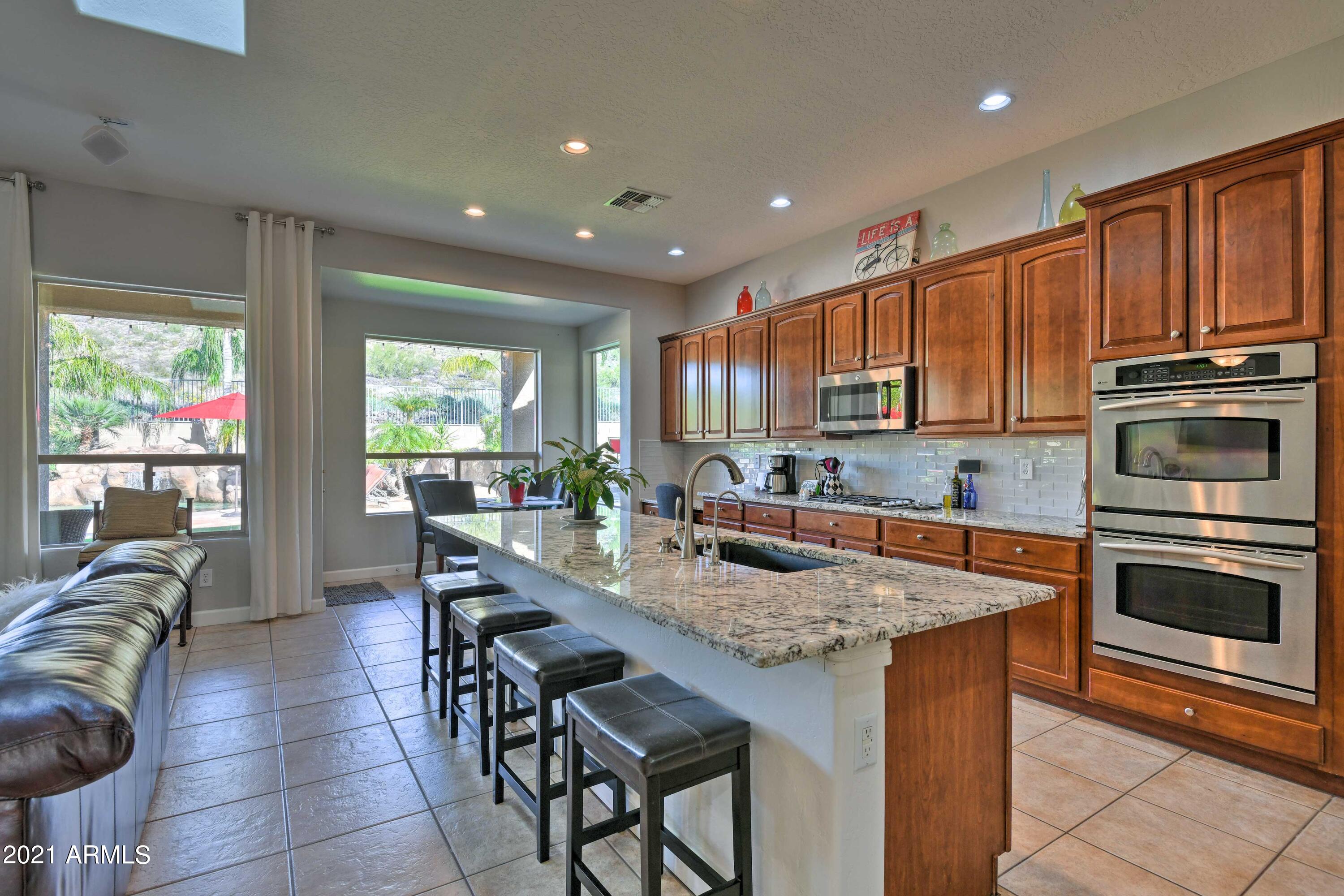 4640 West Rowel Road Phoenix, AZ 85083 - Photo 8 of 48 Kitchen