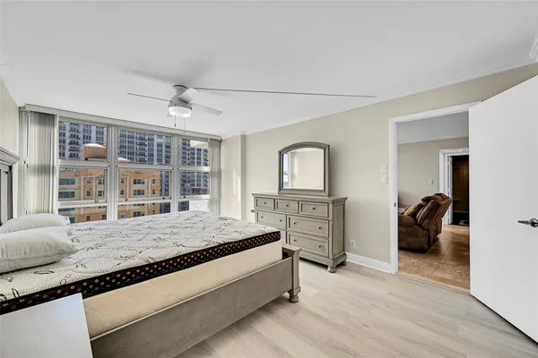 $2,700 | 525 North Ocean Boulevard, Unit 919, Pompano Beach, FL 33062