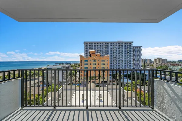 $2,700 | 525 North Ocean Boulevard, Unit 919, Pompano Beach, FL 33062