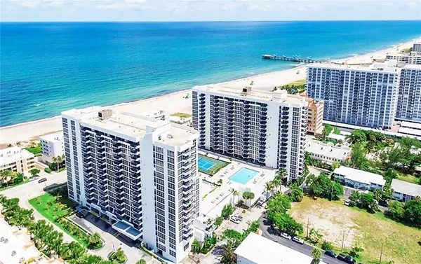 $2,700 | 525 North Ocean Boulevard, Unit 919, Pompano Beach, FL 33062