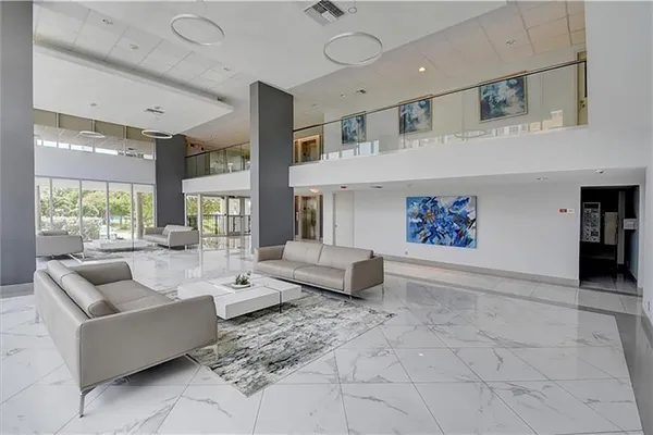 $2,700 | 525 North Ocean Boulevard, Unit 919, Pompano Beach, FL 33062